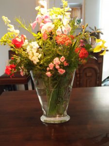 Cut Flower Arrangement Cut Flower Arrangement