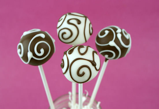 swirls_pink