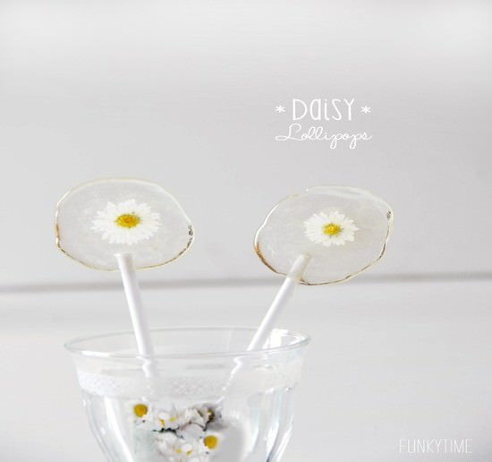 11269-diy-daisy-lollipops.jpg