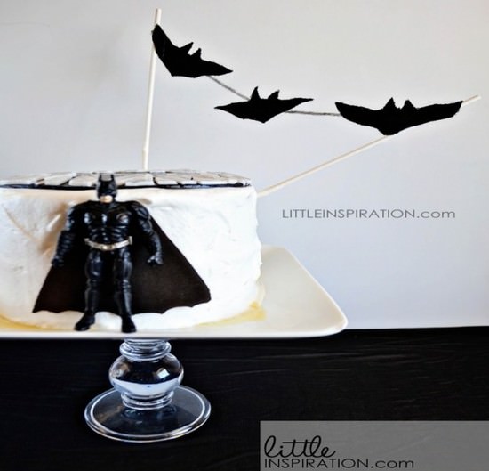 13379-the-dark-knight-rises-cake.jpg
