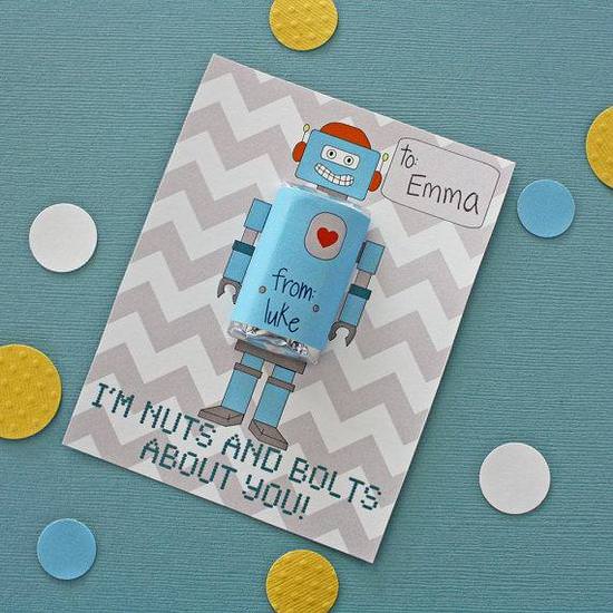 tip-printable-robot-valentine-with-chocolate-candy-body-image-1.jpg