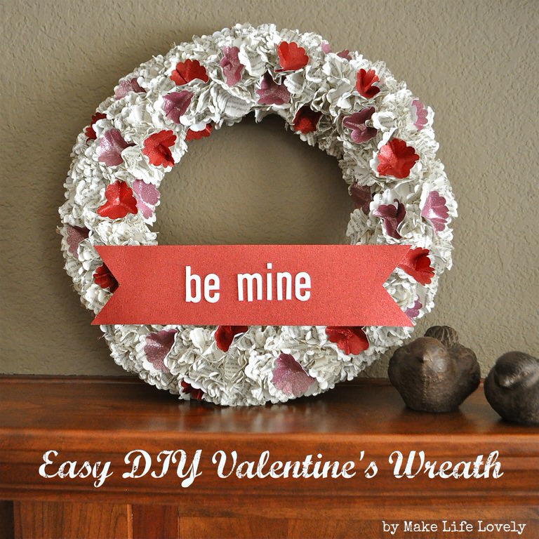 Easy DIY Valentine's Wreath