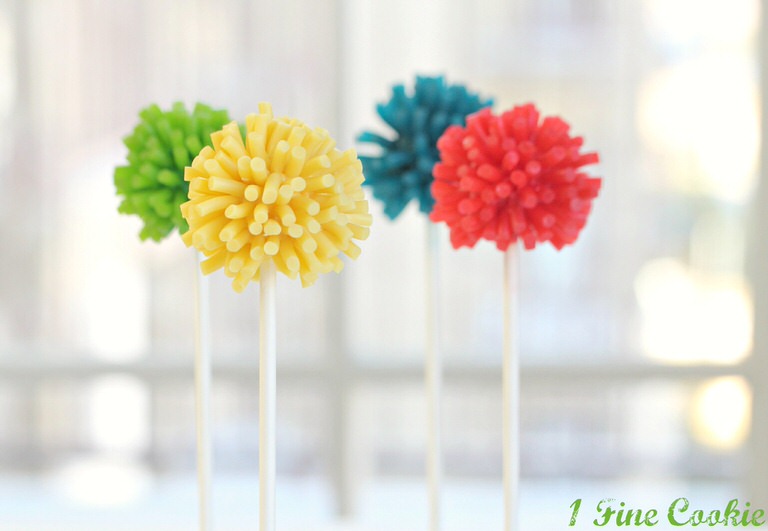 Edible Pom-pom Cake Pops by 1 Fine Cookie 2