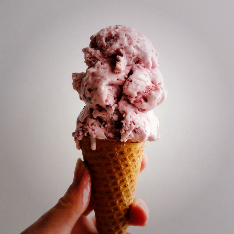 Cherry-Ricotta-Ice-Cream-Link-00