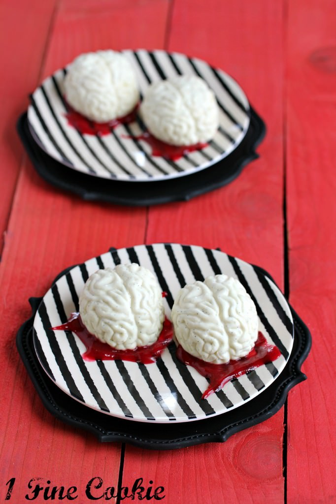 Panna-Cotta-Brains-by-1-Fine-Cookie-2font-682x1024