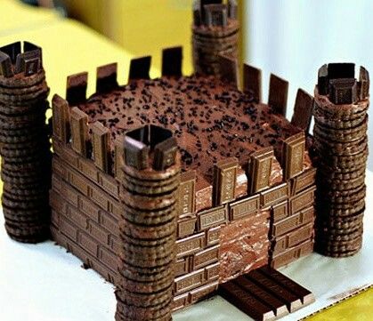 Kit Kat and Oreo Cookie Castle Cakes