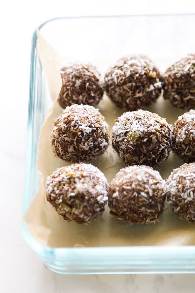 Chocolate Pumpkin Seed Bites Chocolate Pumpkin Seed Bites