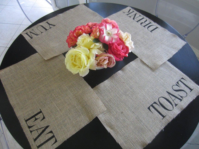 DIY Burlap Stenciled Placemat DIY Burlap Stenciled Placemat