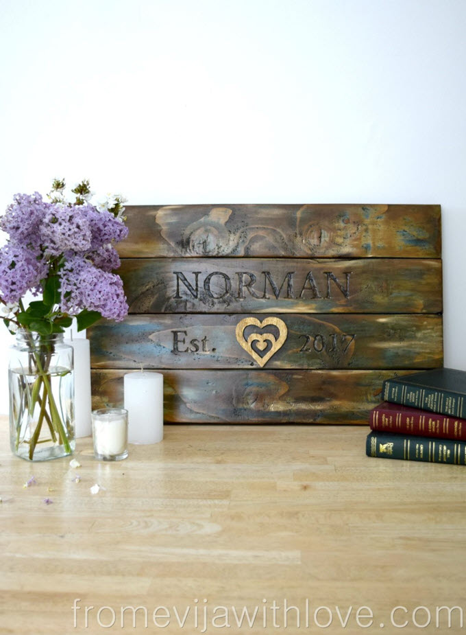 DIY Wooden Pallet Anniversary Gift