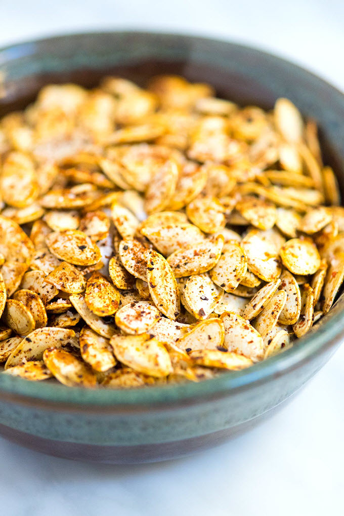 Easy Roasted Pumpkin Seeds Easy Roasted Pumpkin Seeds