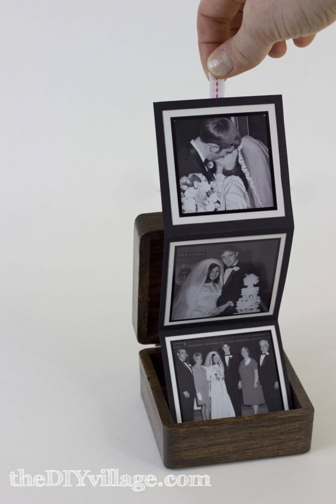 Pop-up Photo Box Anniversary Gift Idea