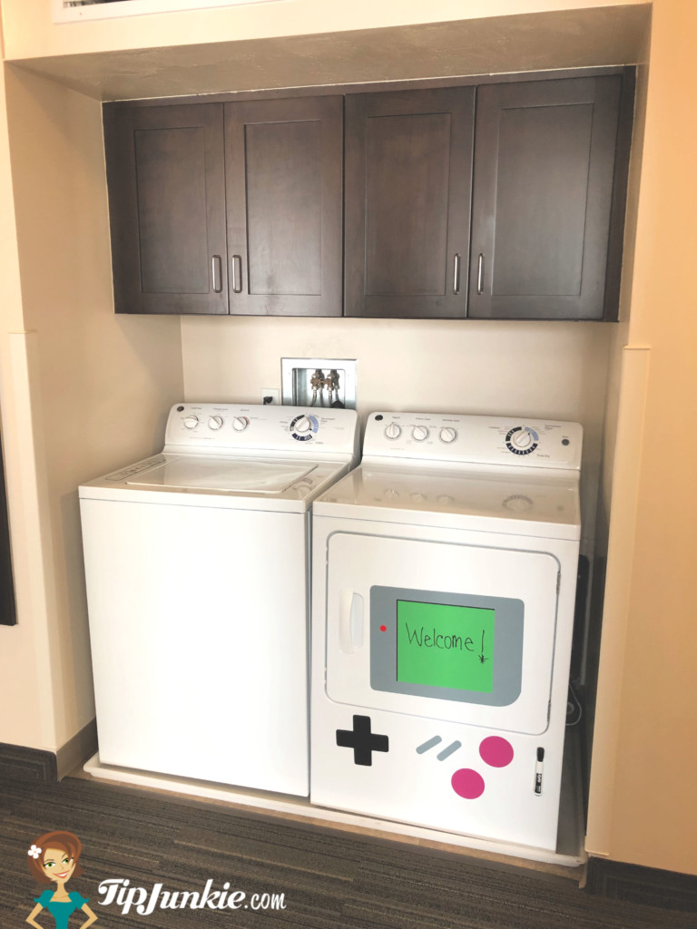 Laundry with Wii Controller Wipe On Off Board_TipJunkie Laundry with Wii Controller Wipe On Off Board_TipJunkie