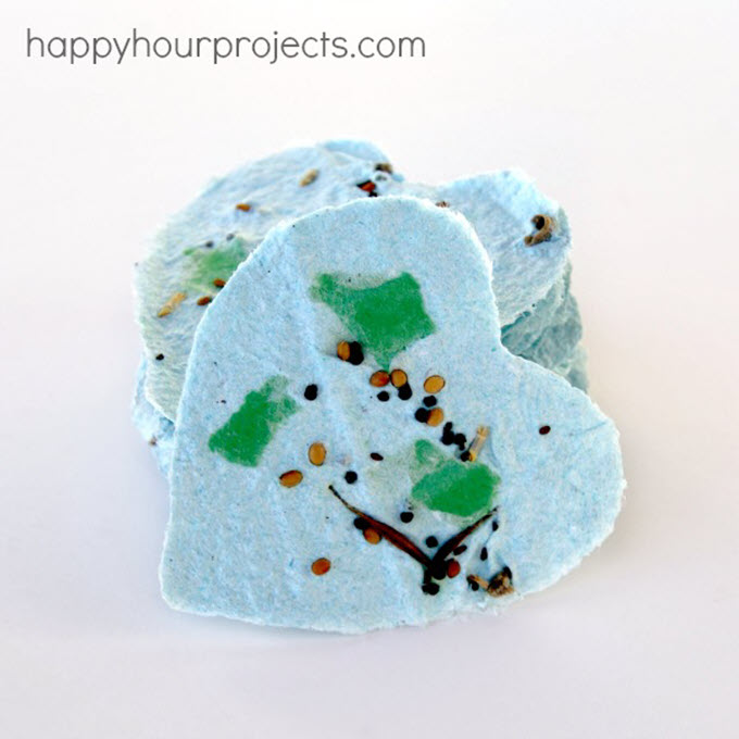 Plantable paper with seeds Plantable paper with seeds