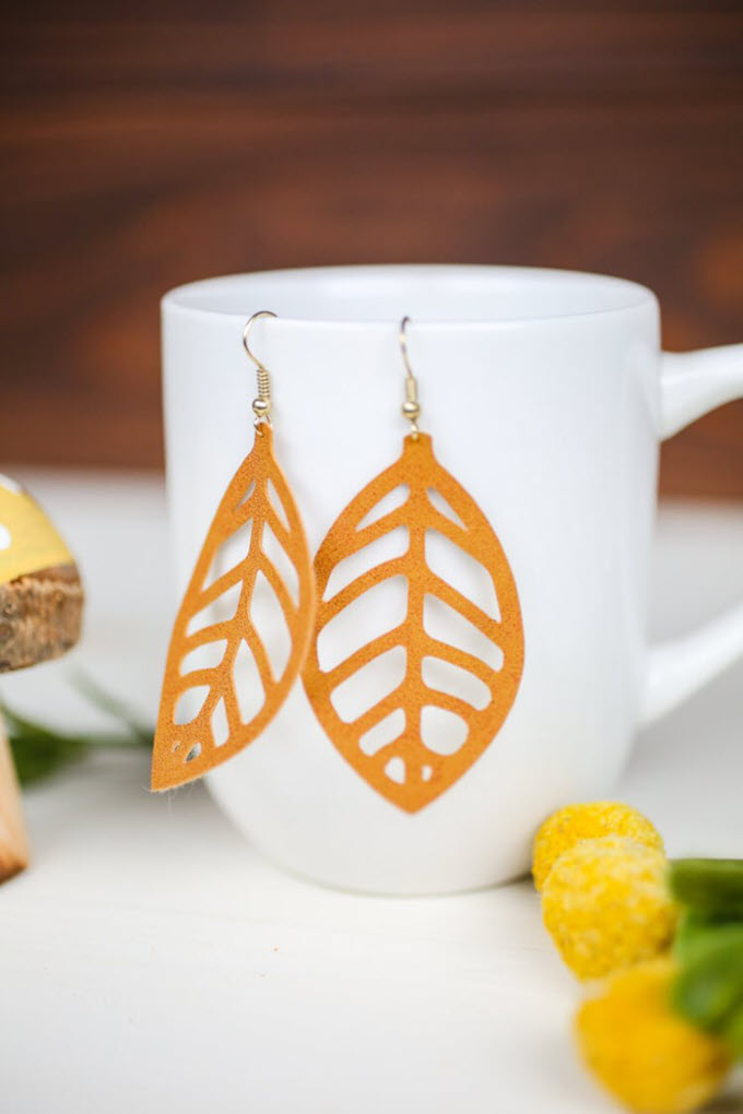 leaf shaped earrings leaf shaped earrings