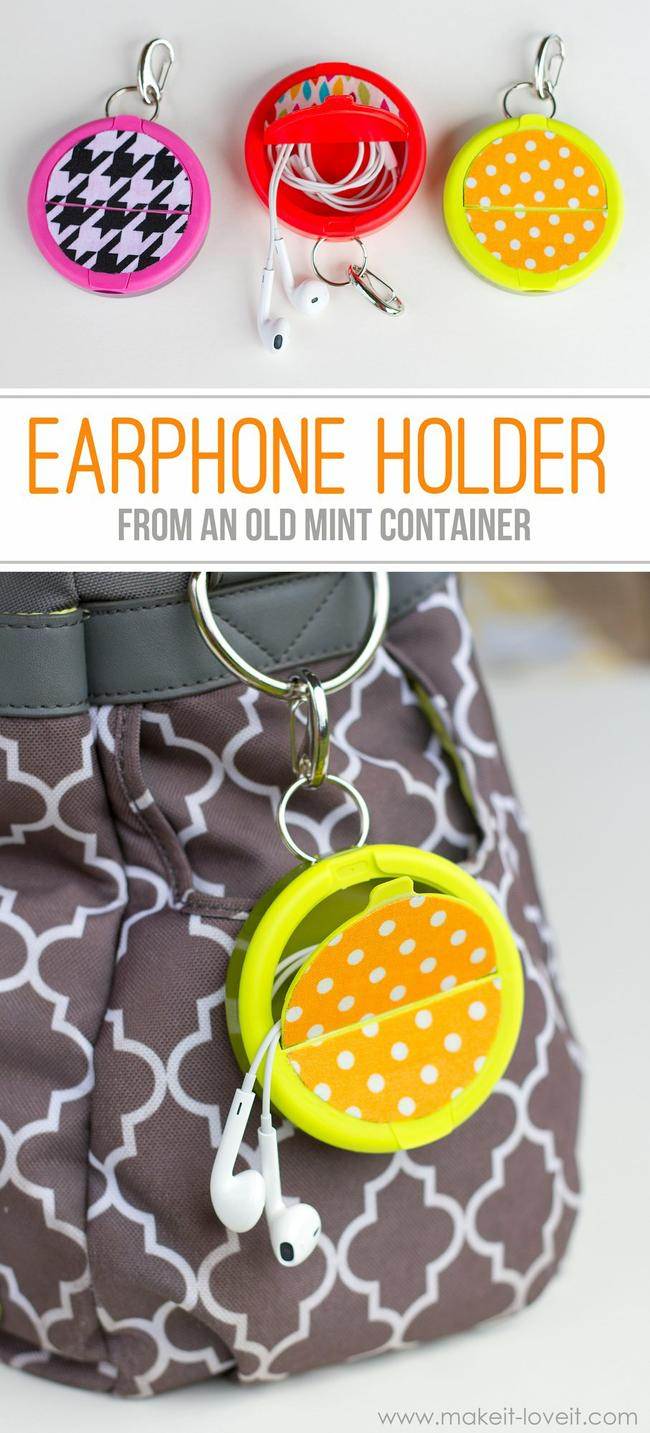 earphone-holder-from-mint-container-1-jpg