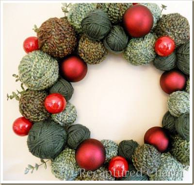 Holiday Yarn Wreath {to-make}
