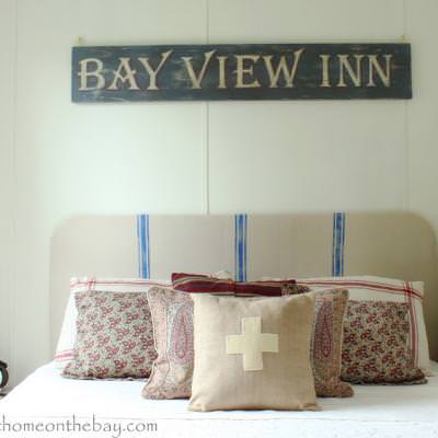 DIY: Vintage SIgn