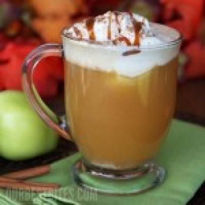 Apple Cider Floats {Recipe}