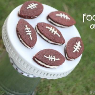 Homemade Football Oreos {Super Bowl}