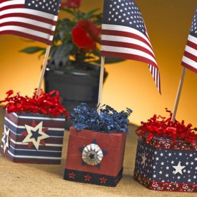 Super Simple Star Spangled Squares!