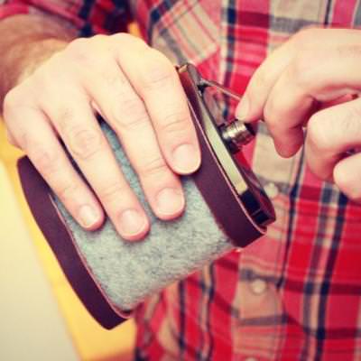 DIY Flask Cover {No-Sew}