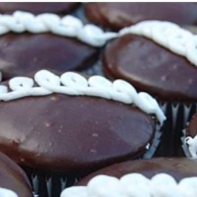Homemade Hostess Cupcakes