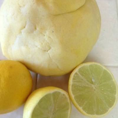 lemon scented playdough