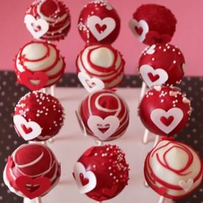 Valentine's Day Cake Pops